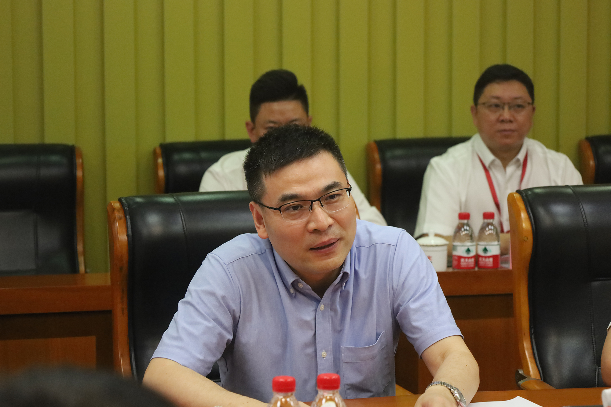 朱忠芳 （官网用）.jpg